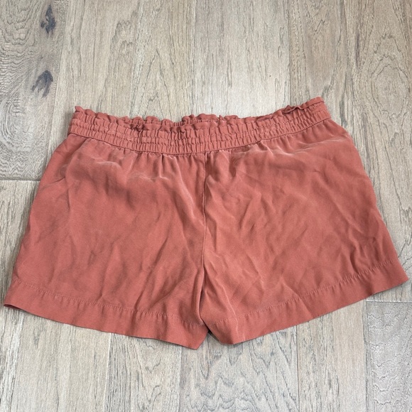 LOFT Women's Burnt Orange Pull on Paper Bag Shorts Drawstring Size Medium - Picture 2 of 6
